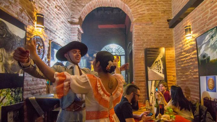 Cena Show: Noches de Folklore en Lo de la Paliza